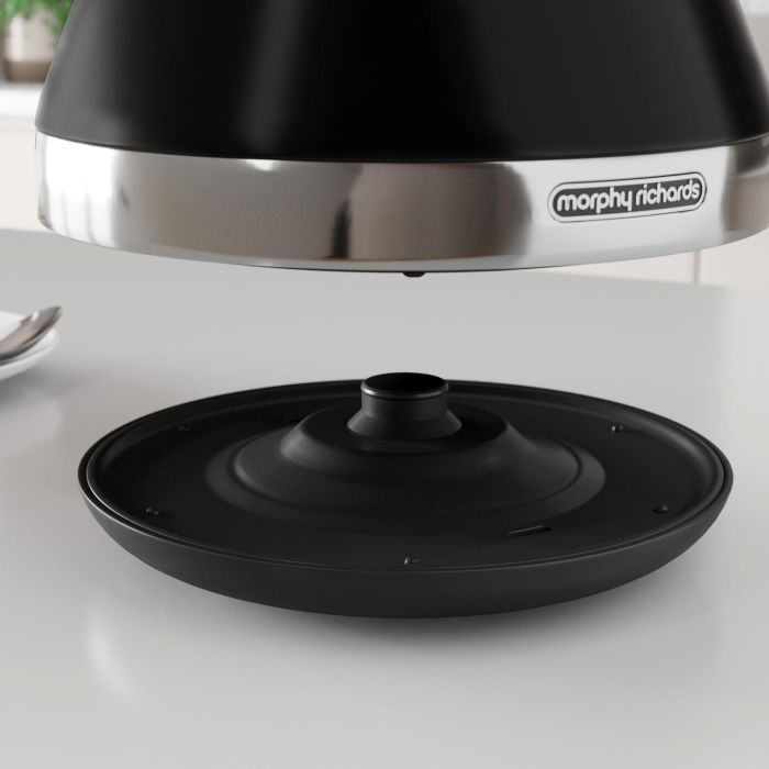 Morphy Richards 100131 1.5 Litres Venture Pyramid Rapid Boil Kettle - Black
