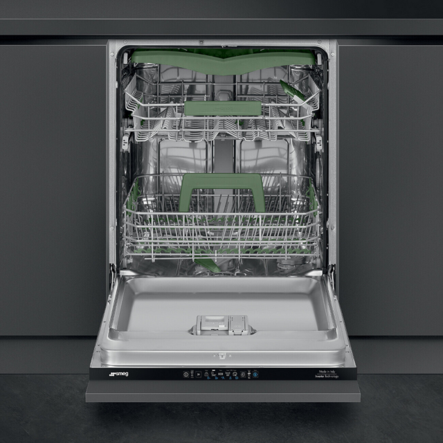 Smeg DIL331C Integrated Dishwasher 13 Place Settings